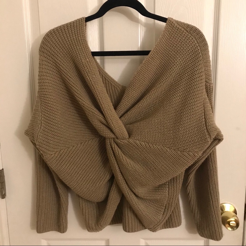 Cropped Beige Twist Knotted Back Shrug Sweater - Picture 3 of 5